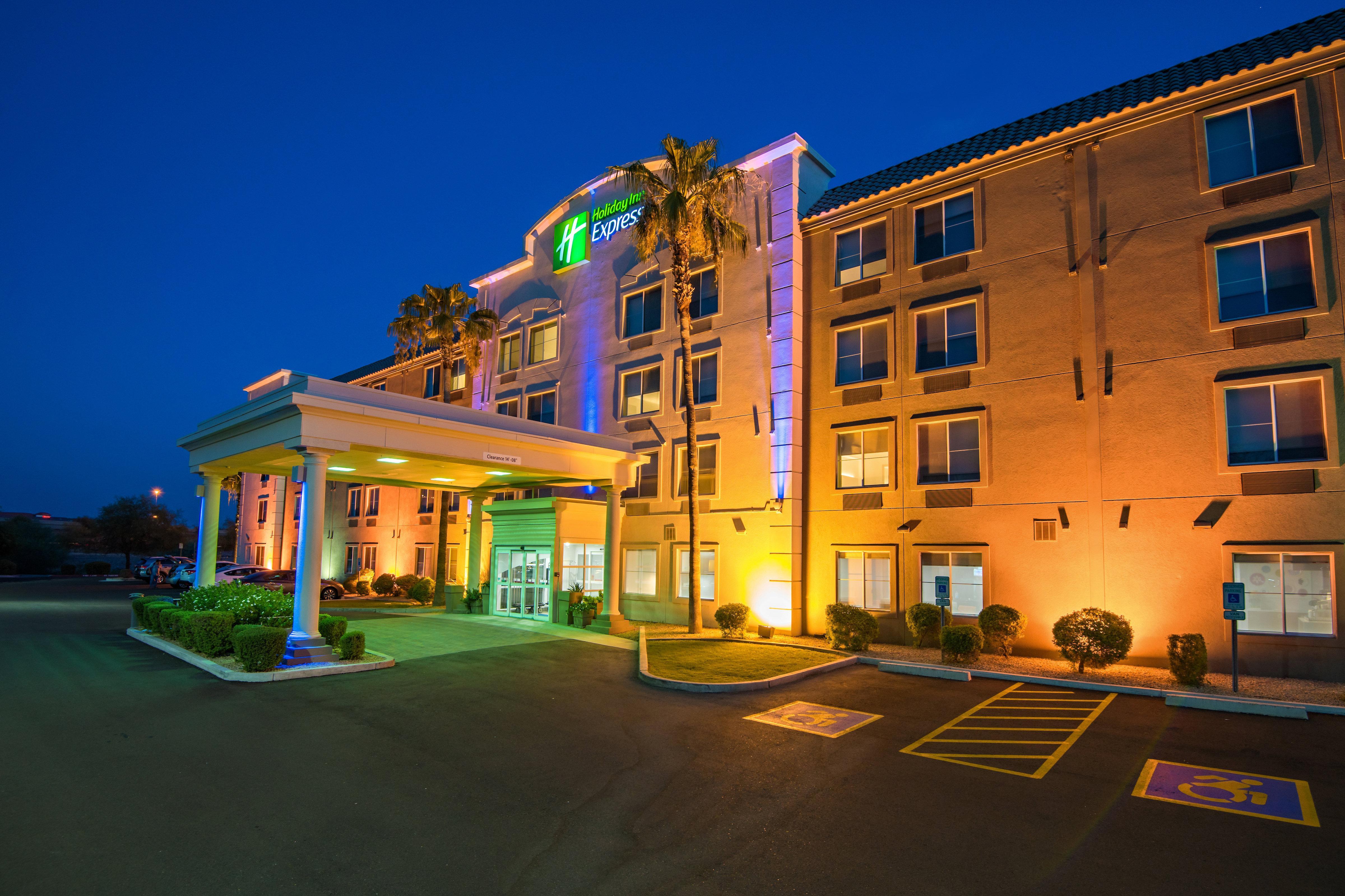 Holiday Inn Express Peoria North - Glendale By Ihg Extérieur photo