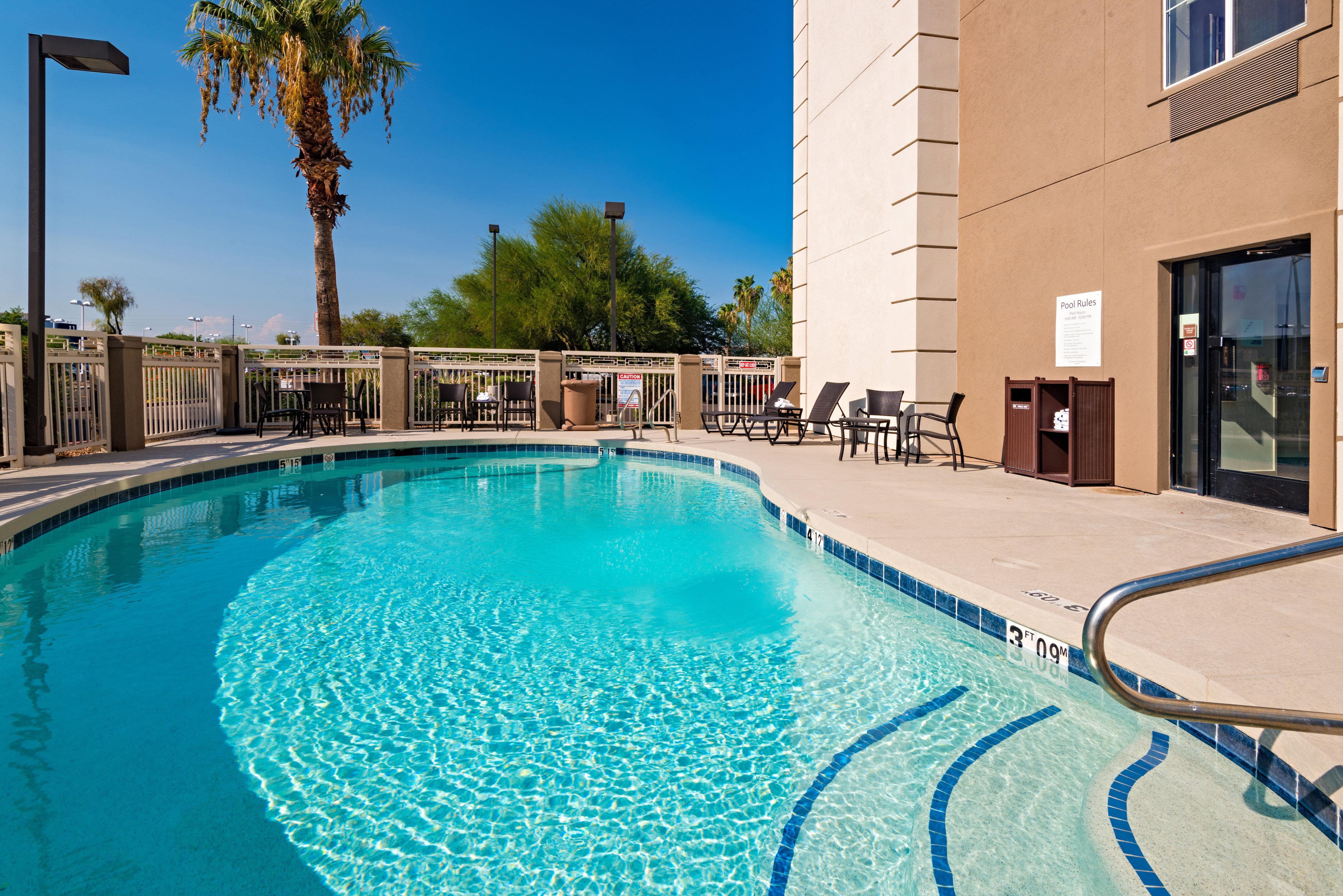 Holiday Inn Express Peoria North - Glendale By Ihg Extérieur photo
