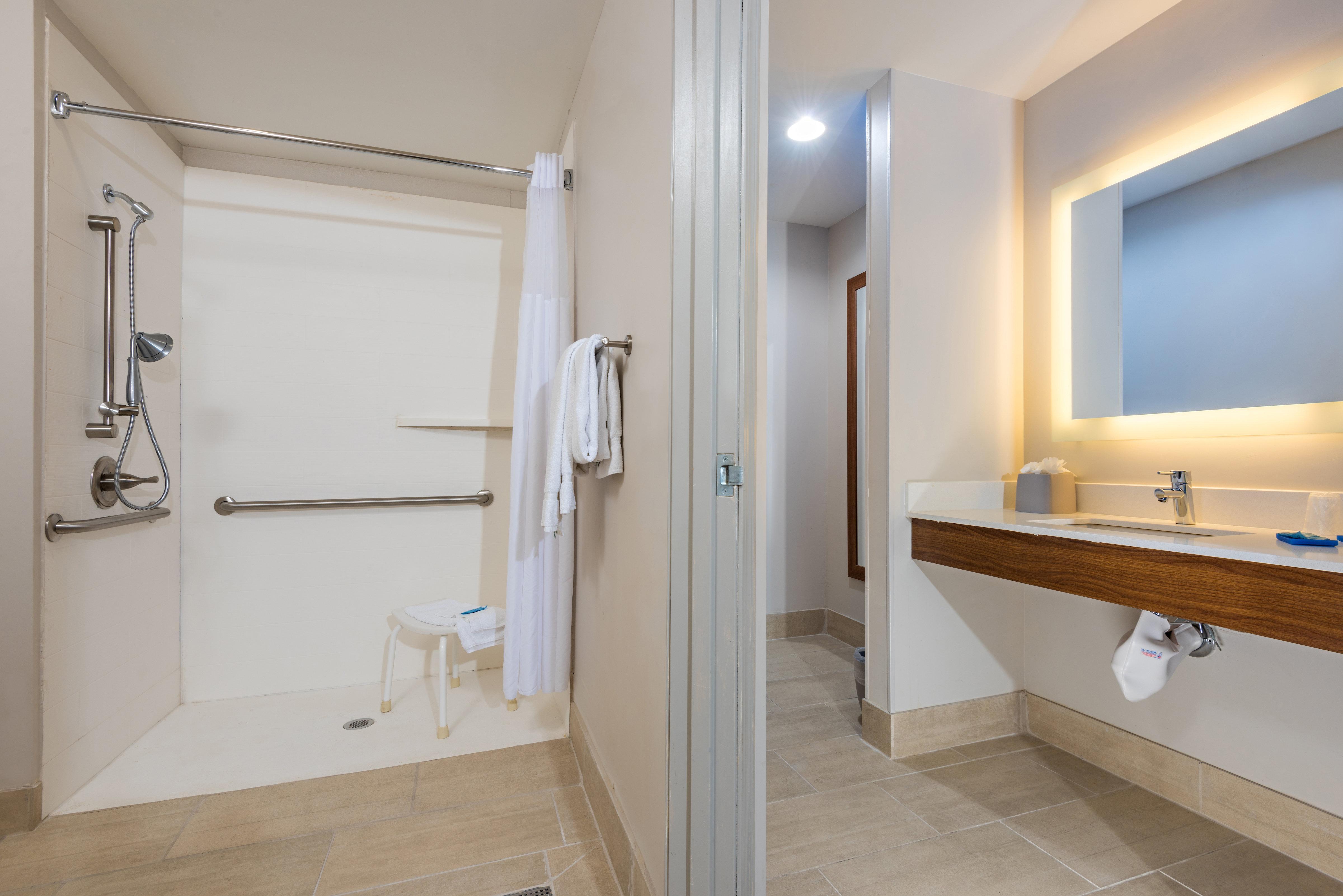 Holiday Inn Express Peoria North - Glendale By Ihg Extérieur photo