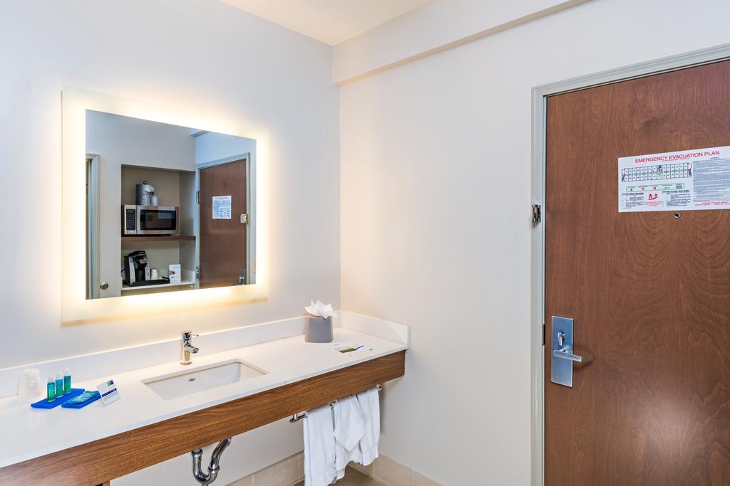 Holiday Inn Express Peoria North - Glendale By Ihg Extérieur photo