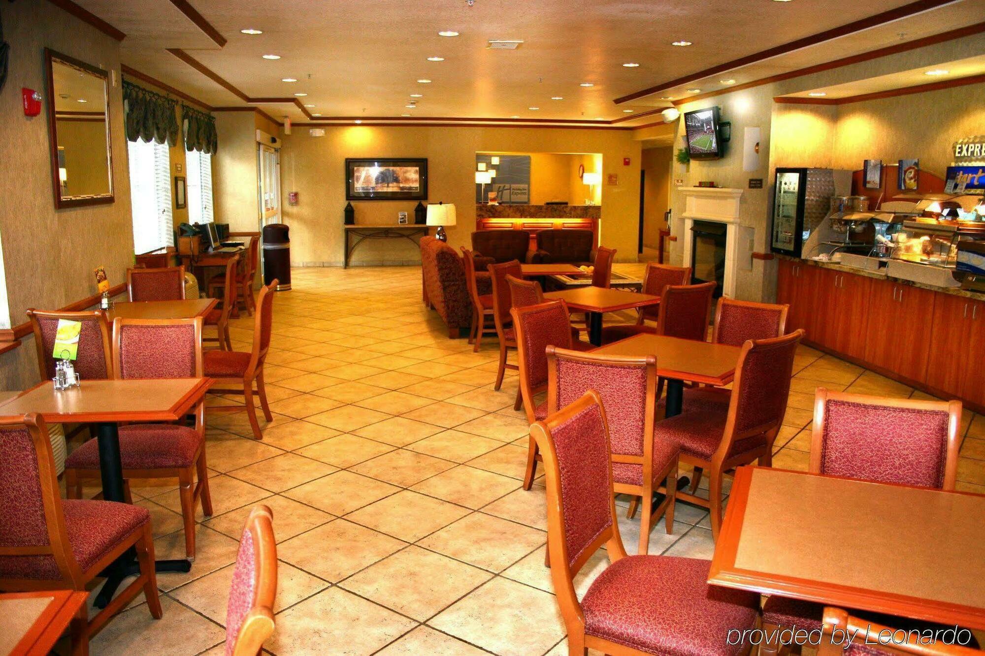 Holiday Inn Express Peoria North - Glendale By Ihg Extérieur photo